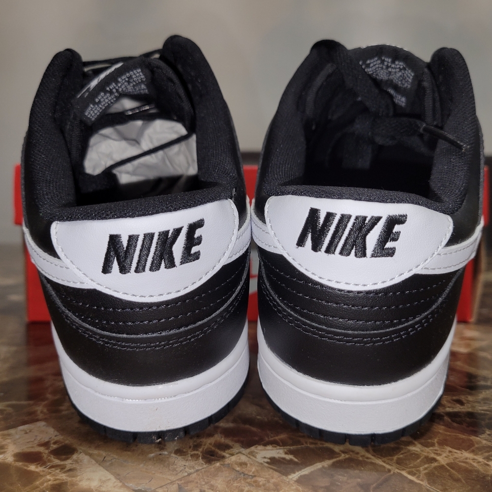 Nike Dunk Reverse Panda Size 10.5 Men - Picture 3 of 8